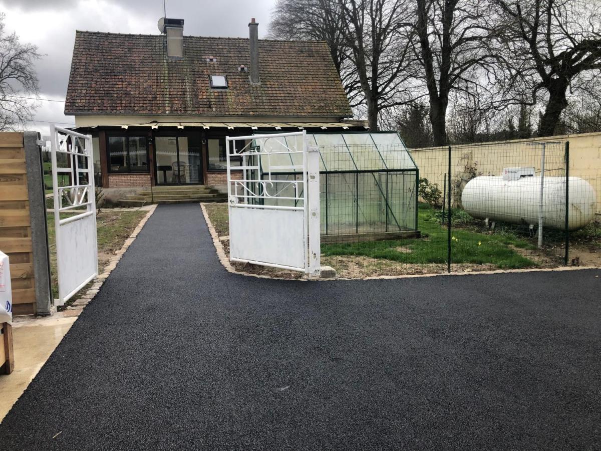 Gite Des 3 Pleureuses Saint-Riquier ภายนอก รูปภาพ